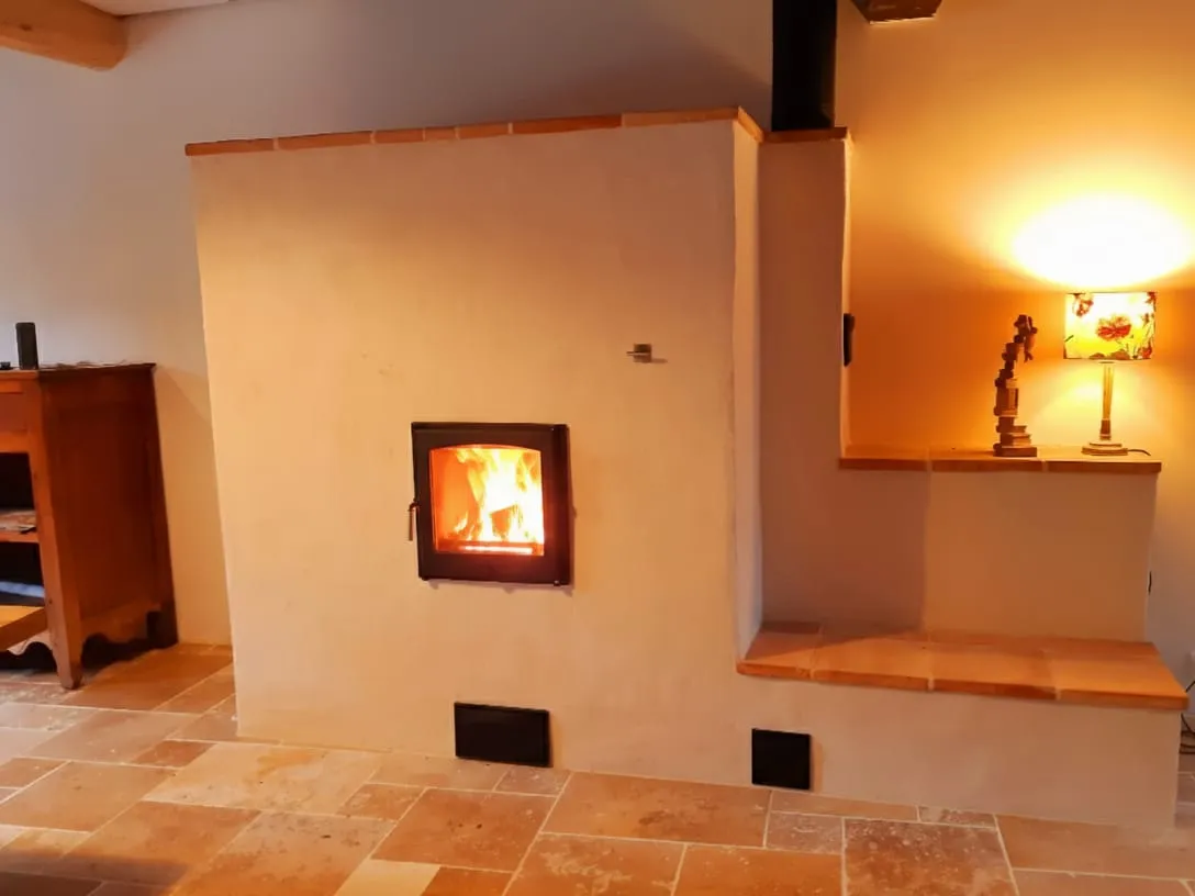 Poêle pour maison de 70m² avec étage